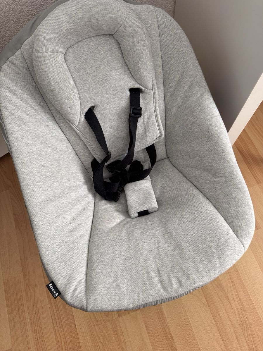 Hauck Chaises hautes: Hauck Newbornaufsatz – D'occasion à Belp par zoe_7zqf