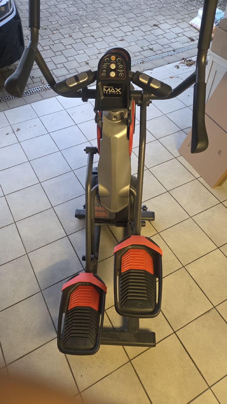 Bowflex Hometrainer: Crosstrainer Bowflex Max Trainer M5 gebrauchter Zustand – Usato da Wängi venduto da Stitch07 2