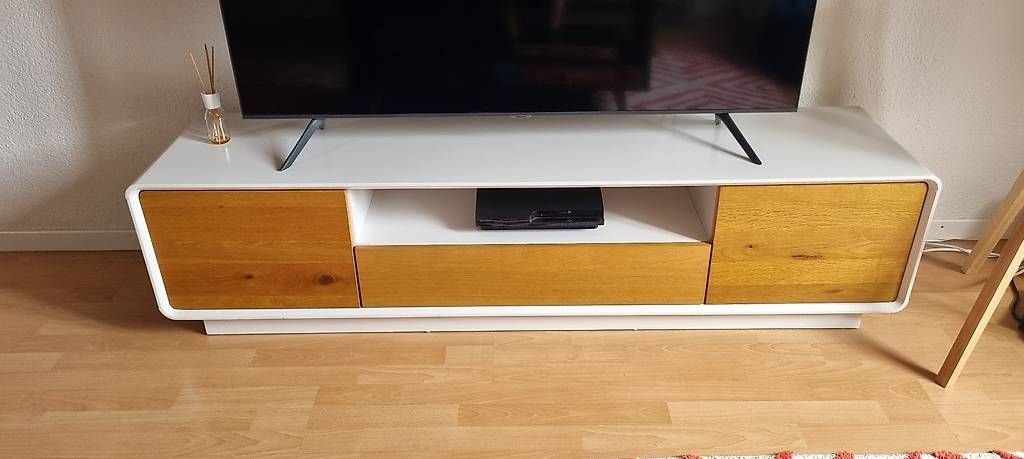 Meubles TV: TV Möbel weiss mit Eiche – D'occasion à Bern par nic_9w29