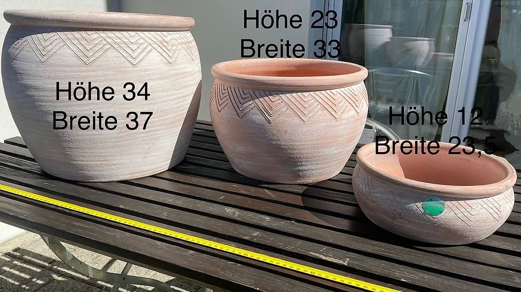 Luwasa Blumentöpfe: Blumentöpfe von Luwasa – Gebraucht aus Jonschwil von relnheaz