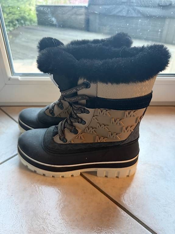 Damenschuhe: Botte de neige Michael Kors  – Gebraucht aus Chézard-St-Martin von luc_q9tn 3