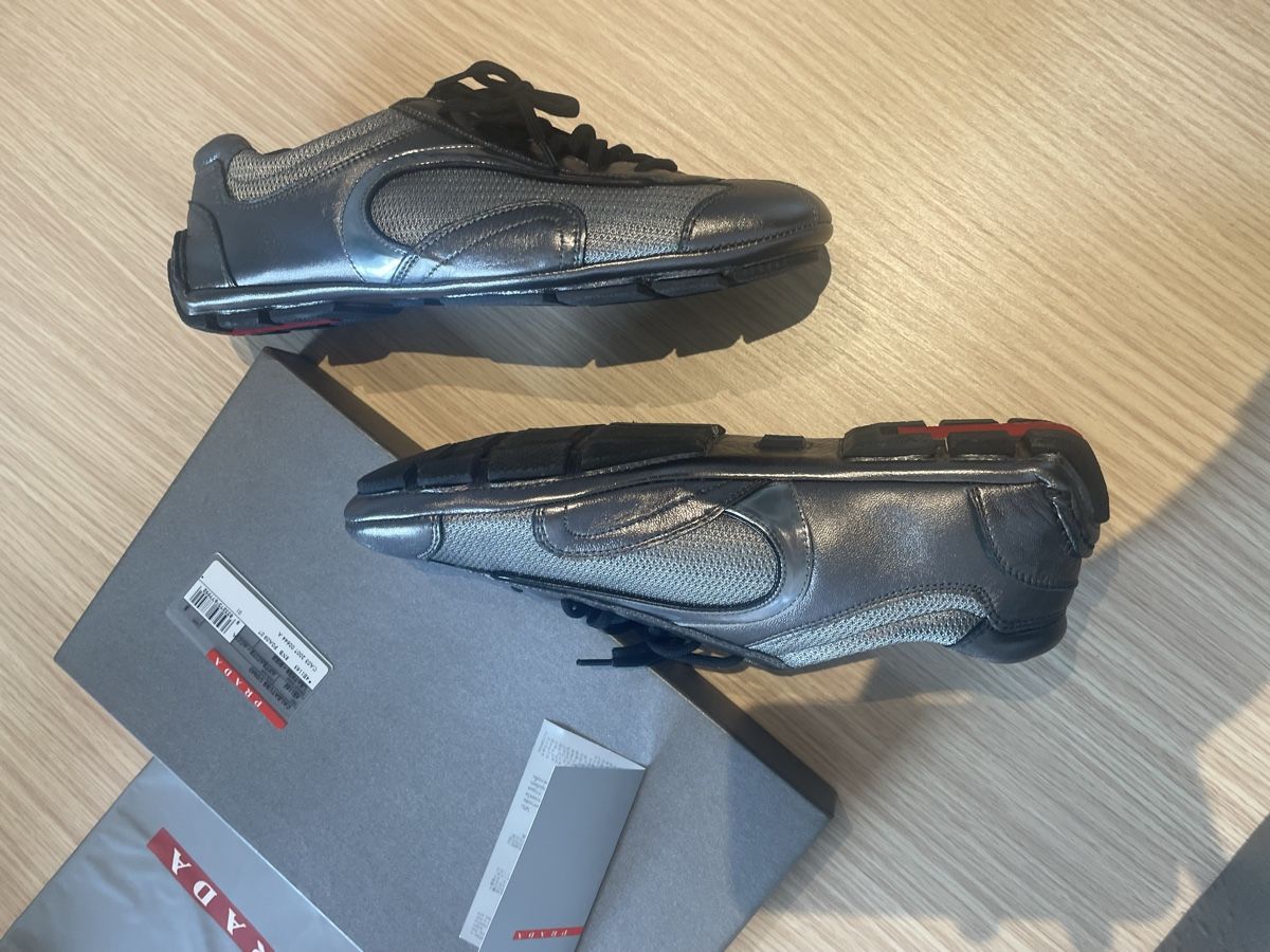 Prada Scarpe da uomo: Chaussures Prada Homme - Taille 8 - neuves – Nuovo e nell'imballaggio originale da Genève venduto da Videdress22 1