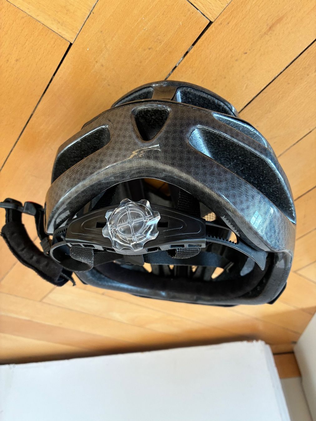 Caschi: Alpina Helm – Usato da Fribourg venduto da waves55 3