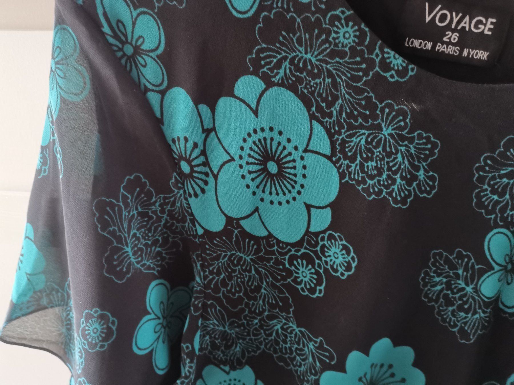 Camicette: Blouse de dame à manches courtes – Usato da Courtepin venduto da Fin_dj7p 6