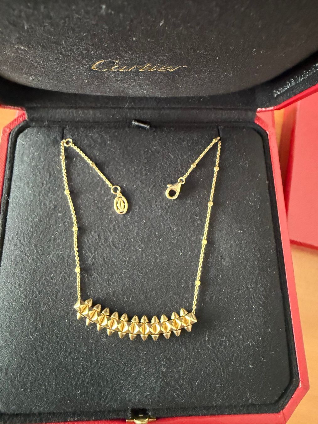 Cartier Catenine: Collier Clash de CARTIER Moyen Modèle – Nuovo (secondo la descrizione) da Yens venduto da Mariedjo 2