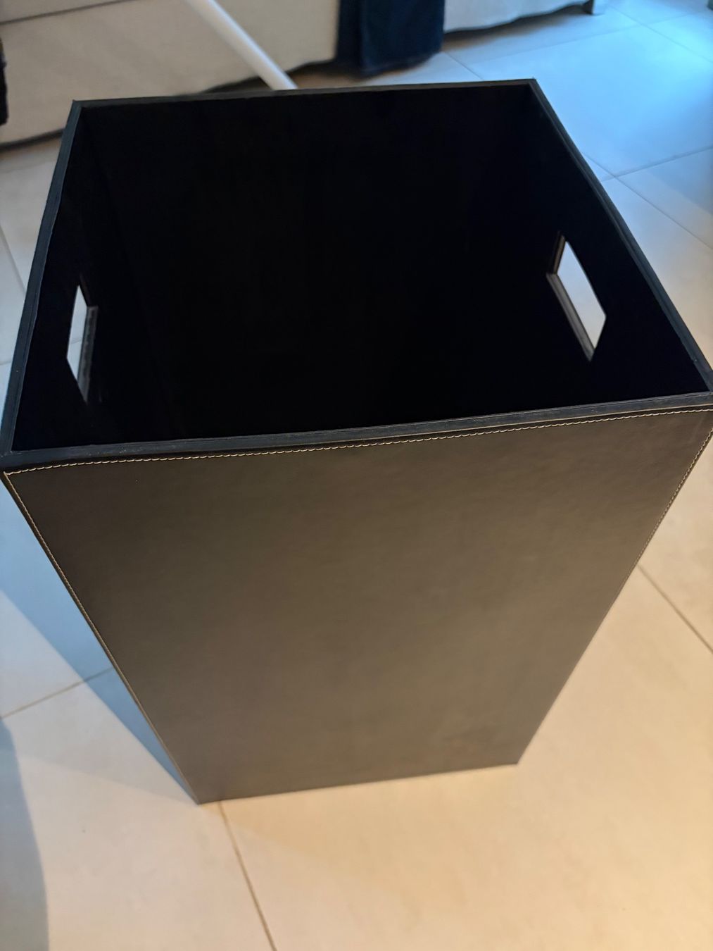 Casse di trasporto: Aufbewahrungsbox in Leder – Usato da Zürich venduto da fab_lhd9