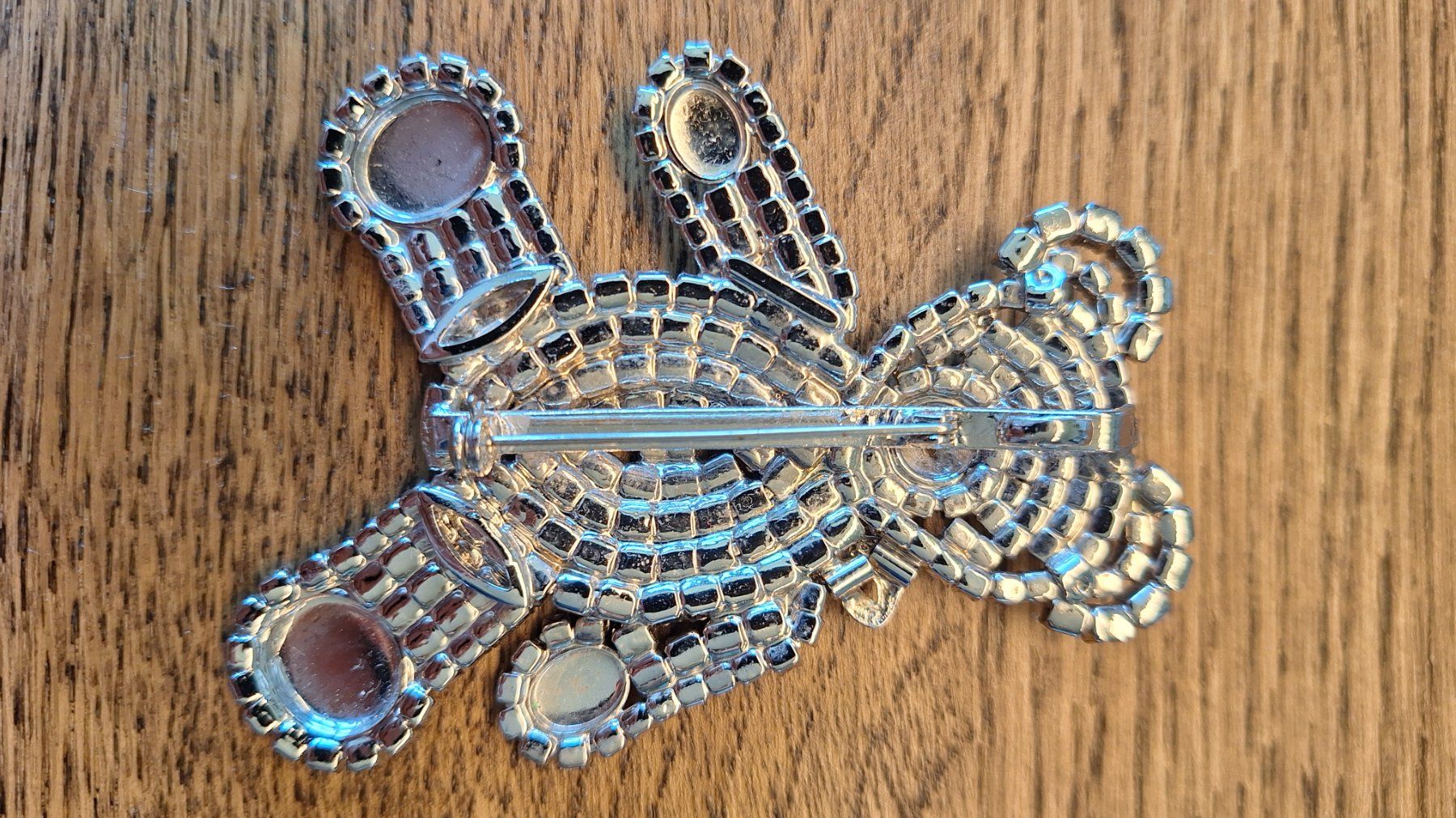 Spille & Fermagli: Wunderschöne vintage Teddy Bär Brosche mit Strass-Steinen – Usato da Ebmatingen venduto da Tschiipii 4