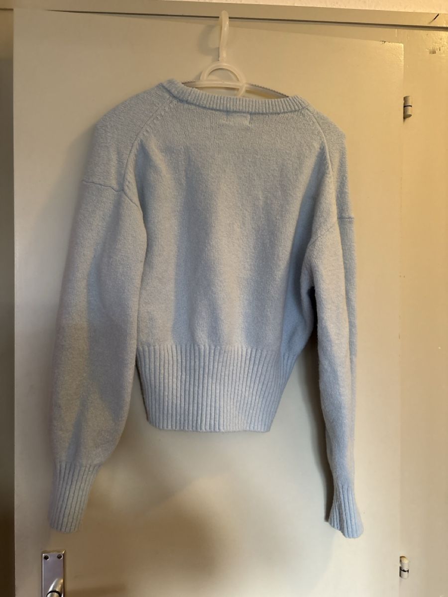 H&M Top: Pull doux bleu clair H&M - Taille XS – Usato da Genève venduto da pet_sh52 1