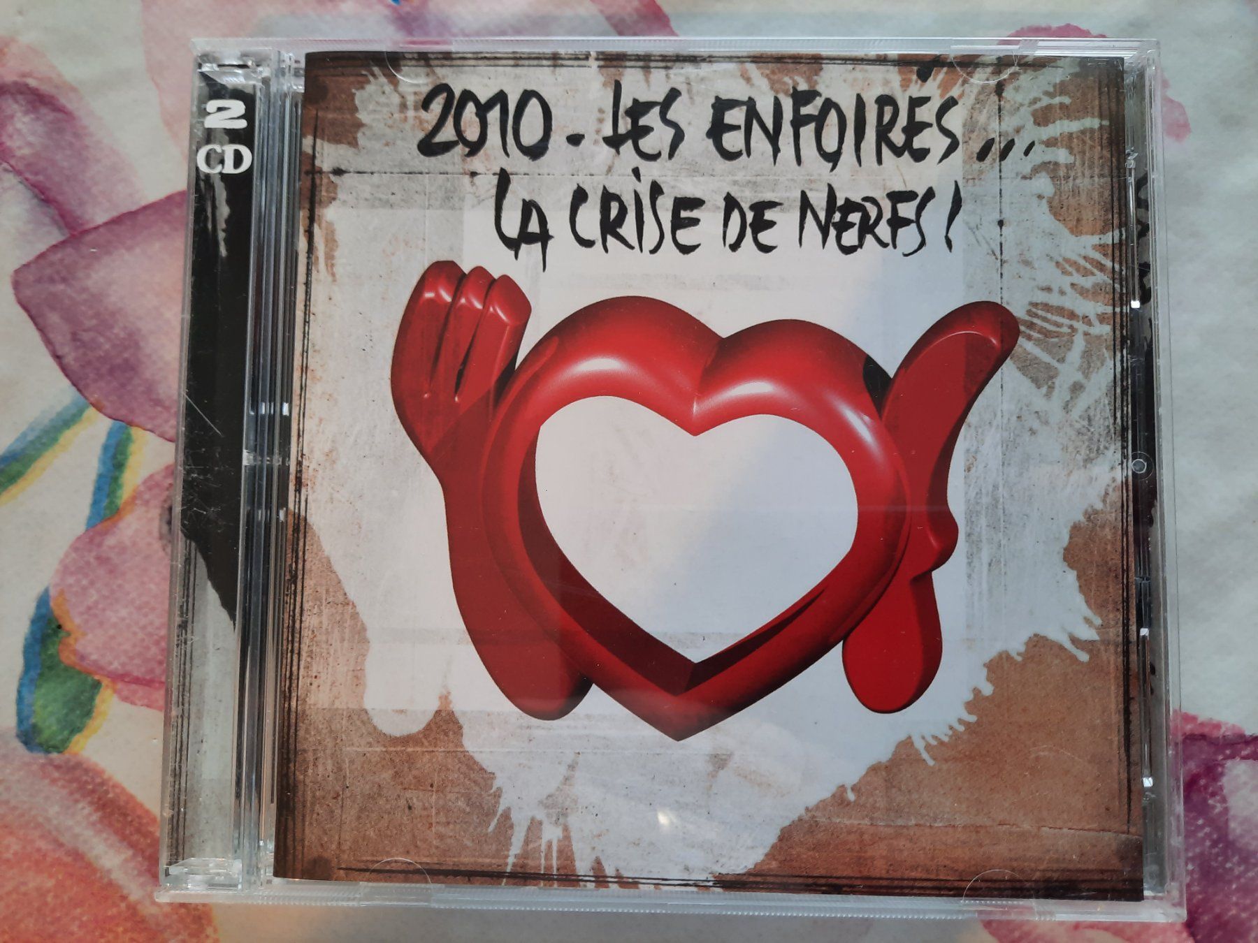 CD: CD La crise de nerfs des enfoirés – Usato da Pully venduto da bro_n52j