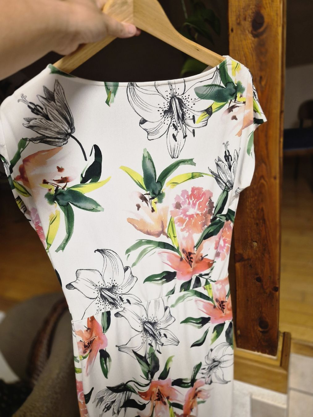 Vestiti: Kleid Orsay weiss mit Blumenmuster Gr M – Usato da Frauenfeld venduto da mel_2gqy 4