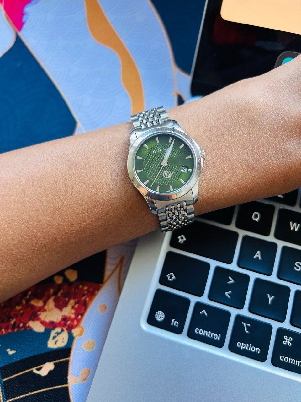 Gucci Orologi: Gucci Green Dial Women Watch – Nuovo (secondo la descrizione) da Schlieren venduto da dev_fg59 3