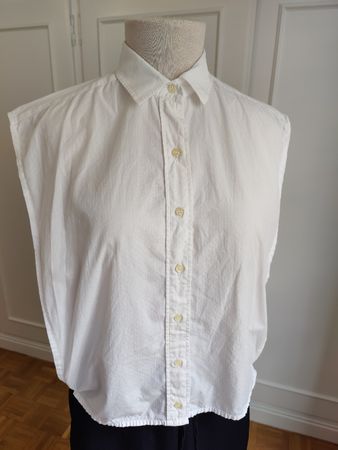 Vintage Burberrys of London Sleeveless Open Shirt