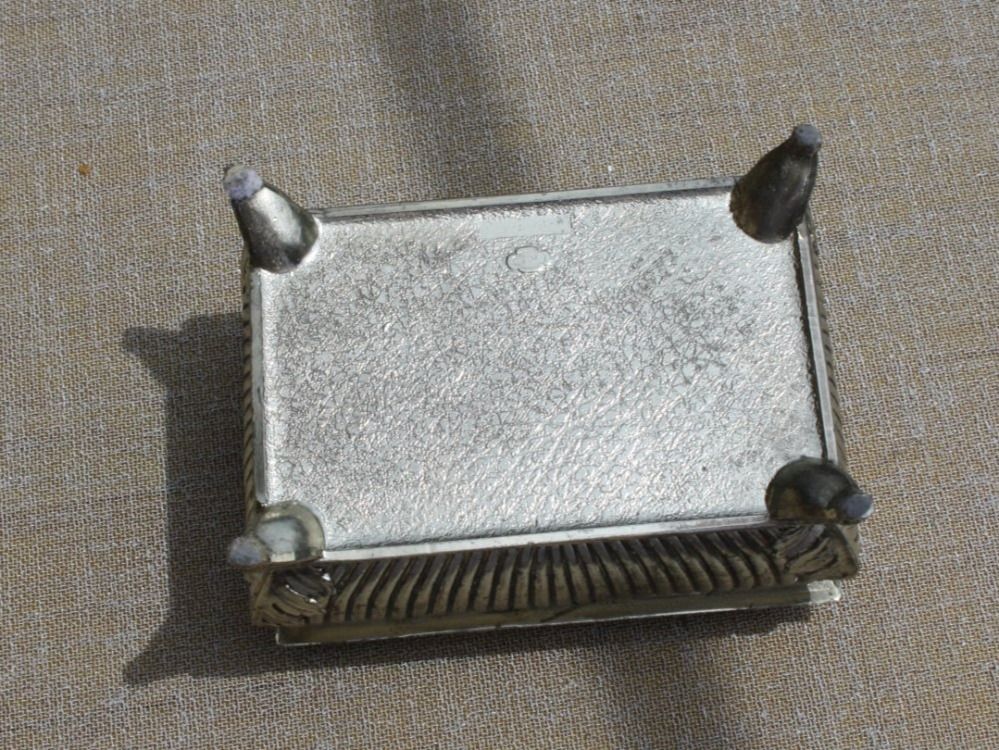 Schmuckkästen: SCHÖNE DEKORATIVE DOSE SCHATULLE – Gebraucht aus Wauwil von Pneuedy 4