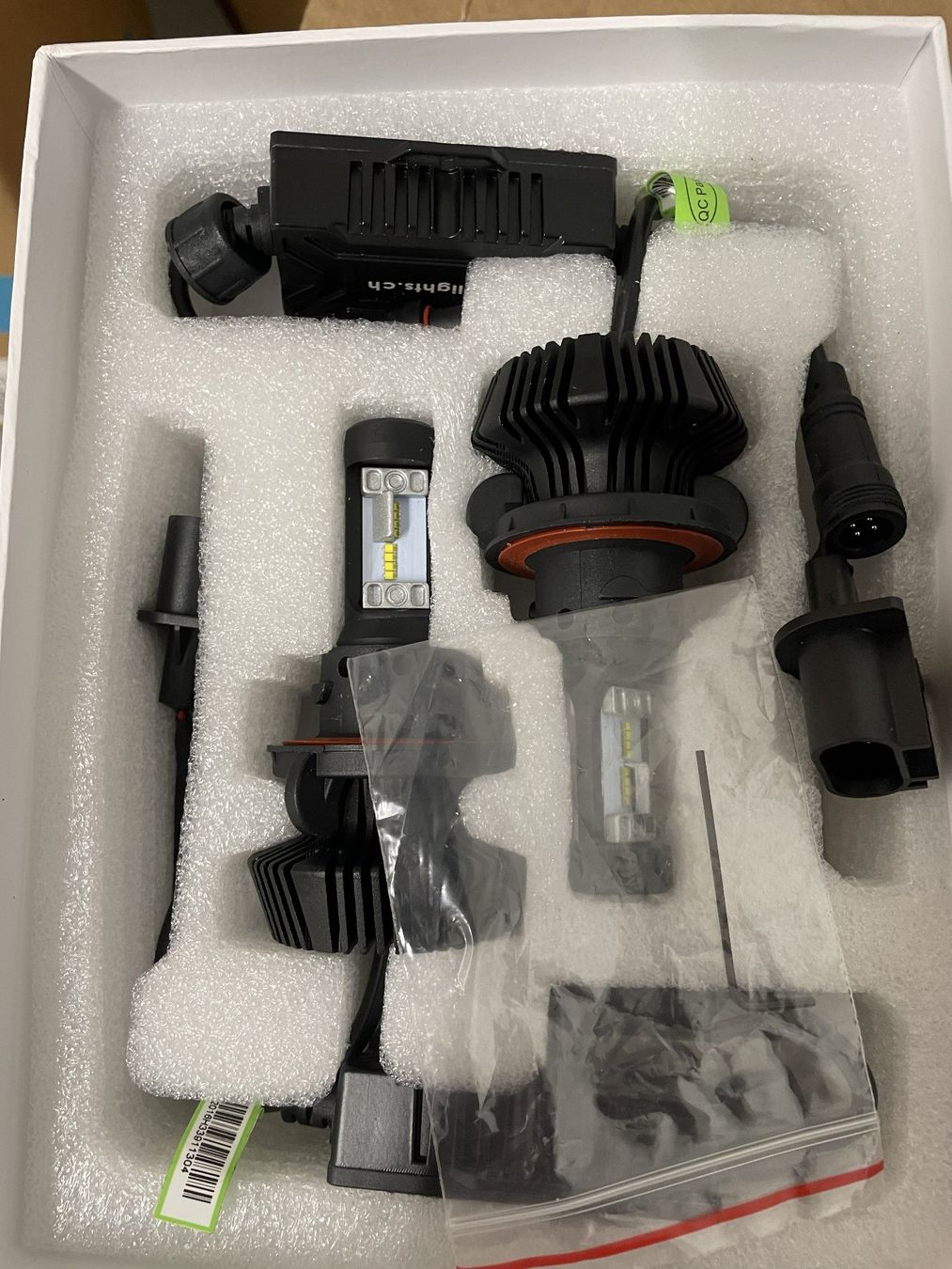 Tutti pezzi di ricambio auto: LED Front Leuchten – Usato da Bonstetten venduto da Mustang302