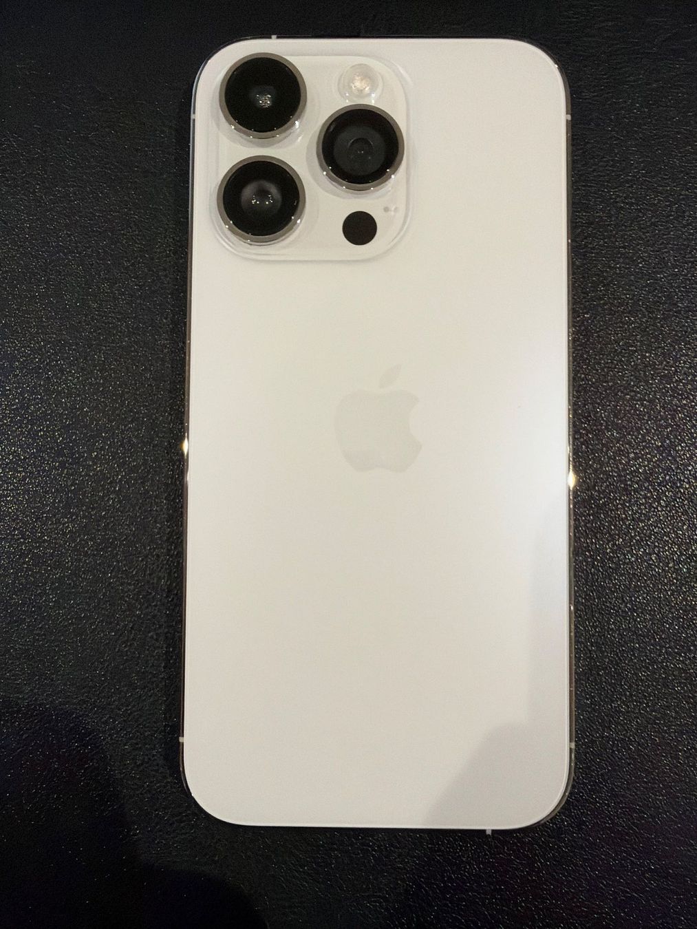 Apple Handys / Smartphones: Iphone 14 Pro Silver (256GB) – Defekt aus Eschenz von MARQSEC 2