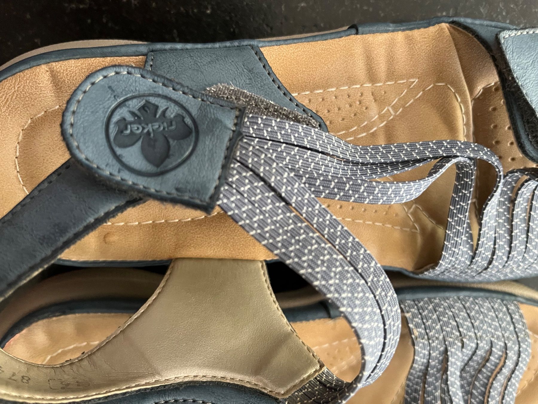 Rieker Scarpe da donna: Sandale rieker – Usato da La Chaux-de-Fonds venduto da lev_zsx6 1