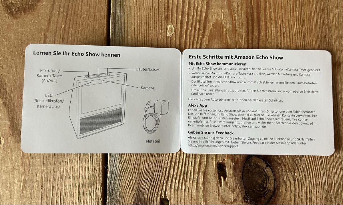 Amazon Lettore multimediale & Streamer: Amazon Echo Show 1.Gen - Weiss, OVP, Netzteil, reset – Nuovo (secondo la descrizione) da Odogno venduto da chi_ds8t 8