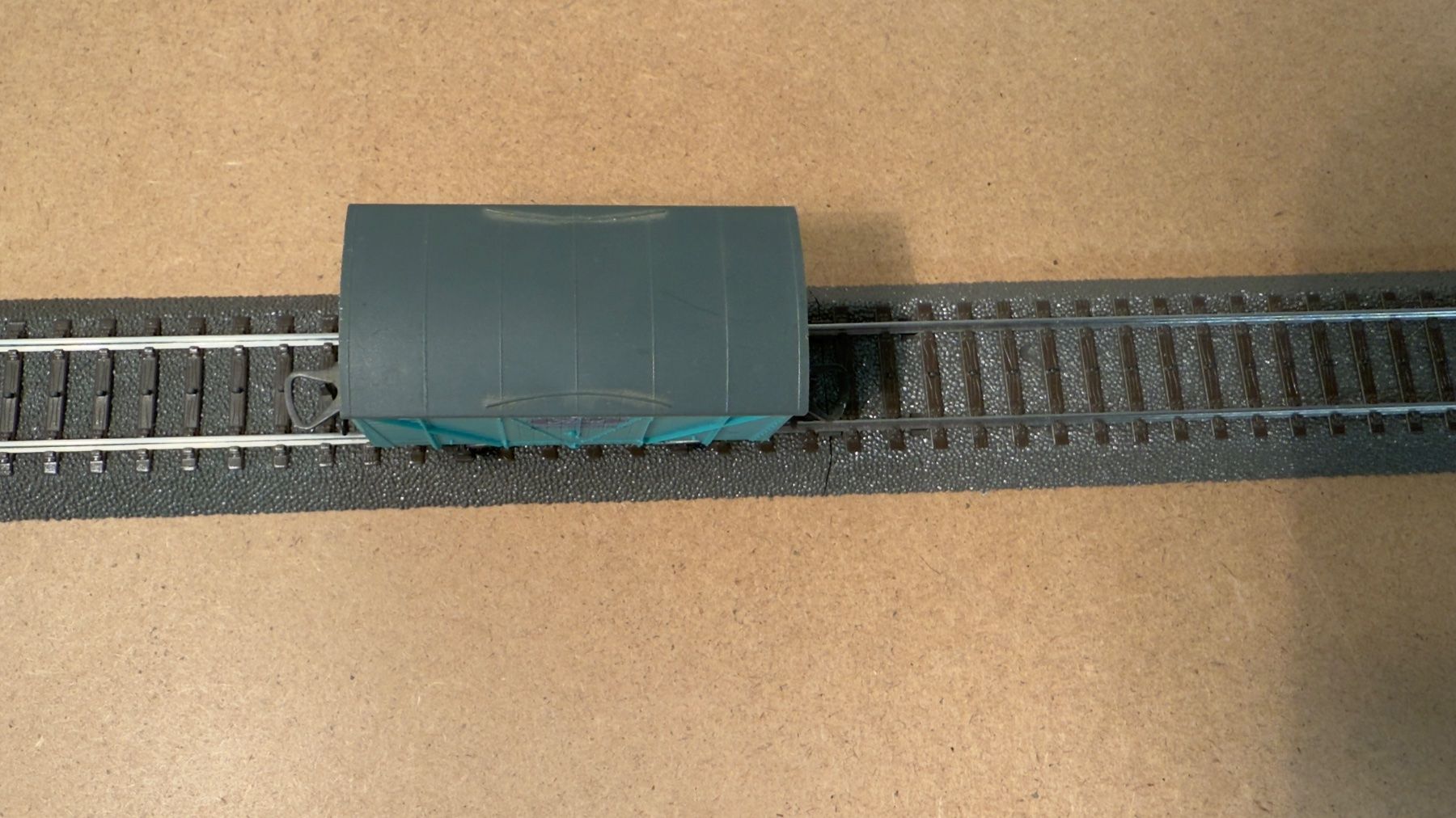 Lima Modelleisenbahnen: Lima Ford ACCESSORIES Güterwagen H0 / DC selten – Gebraucht aus Schlieren von rat_lq6b 8