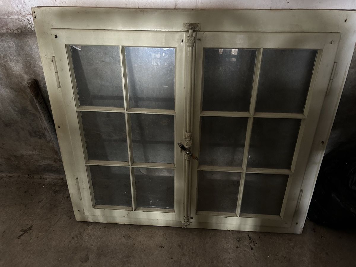 Fenster: Altes Fenster – Gebraucht aus Gwatt (Thun) von ate_6ng8 2