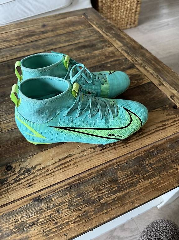 Herrenschuhe: Nockenschuhe Nike Mercurial – Gebraucht aus Zürich von annesophie81 2