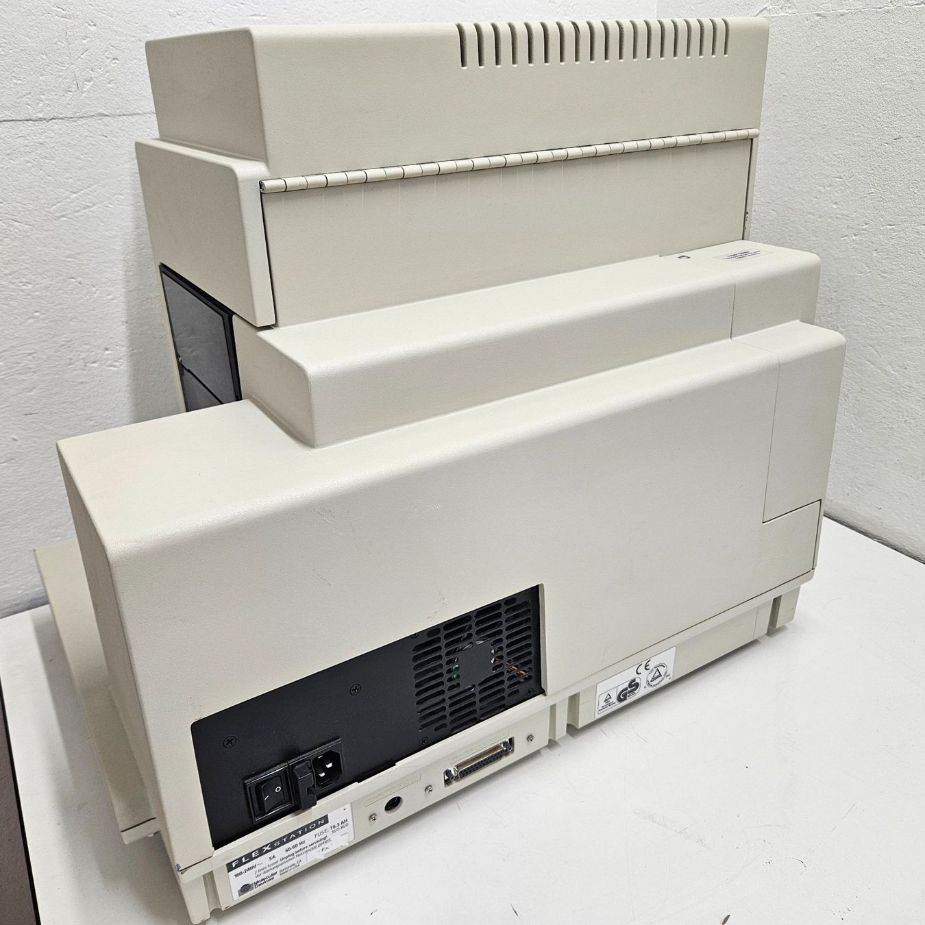 Accessori da laboratorio: Molecular Devices FLEXSTATION – Usato da Niederdorf venduto da LeptonAG_Labor 5