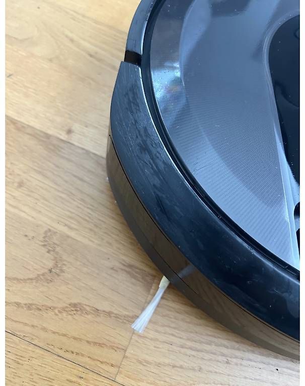 Irobot Aspirapolveri & Accessori: i Robot Roomba i7+ – Usato da Schiers venduto da dom_v6yh 3