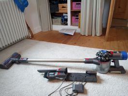 Handstaubsauger Dyson V8