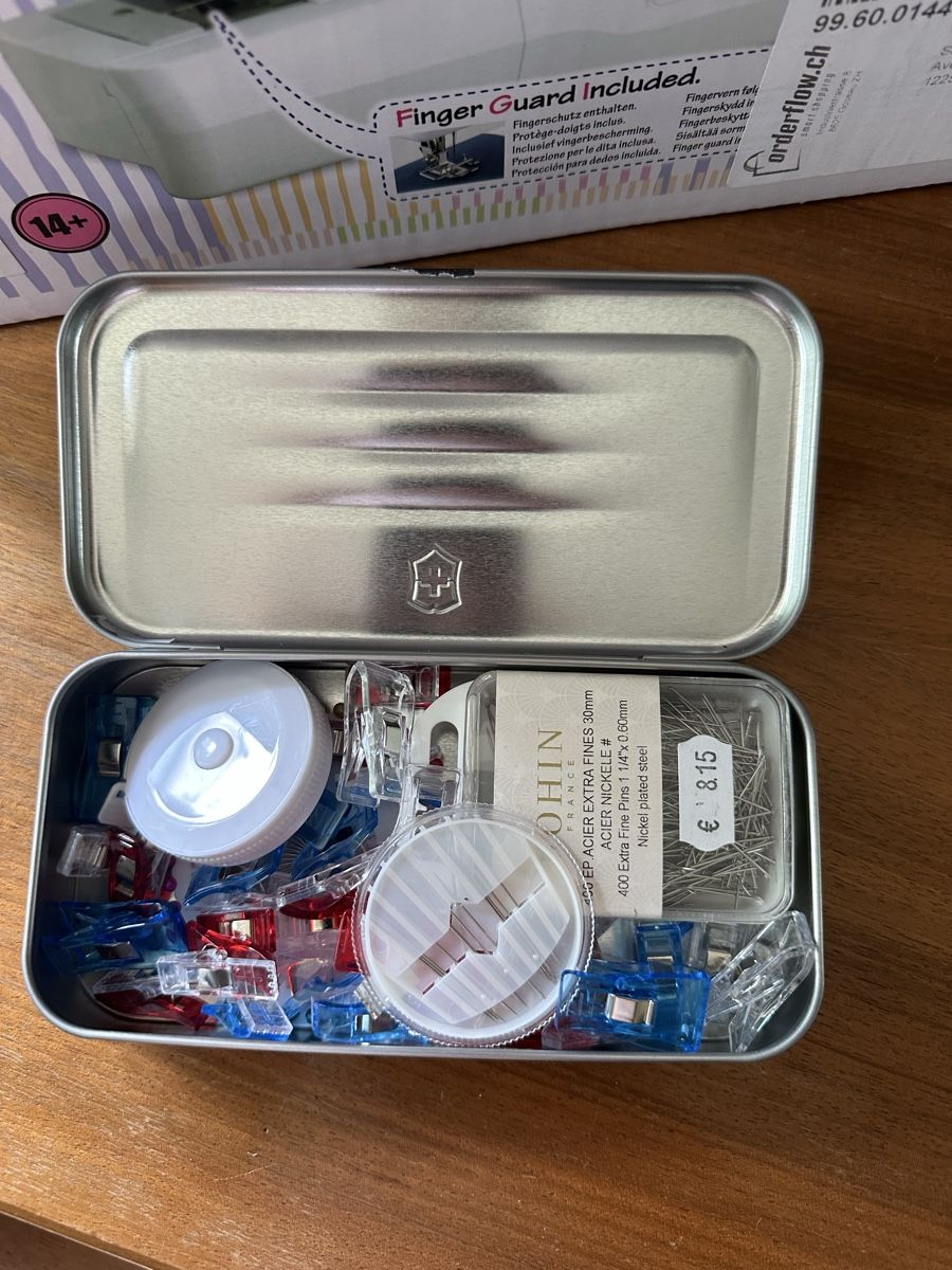 Brother Macchine da cucire: Brother KE14S Sewing Machine with sewing kit – Nuovo (secondo la descrizione) da Zürich venduto da als_d57v 3