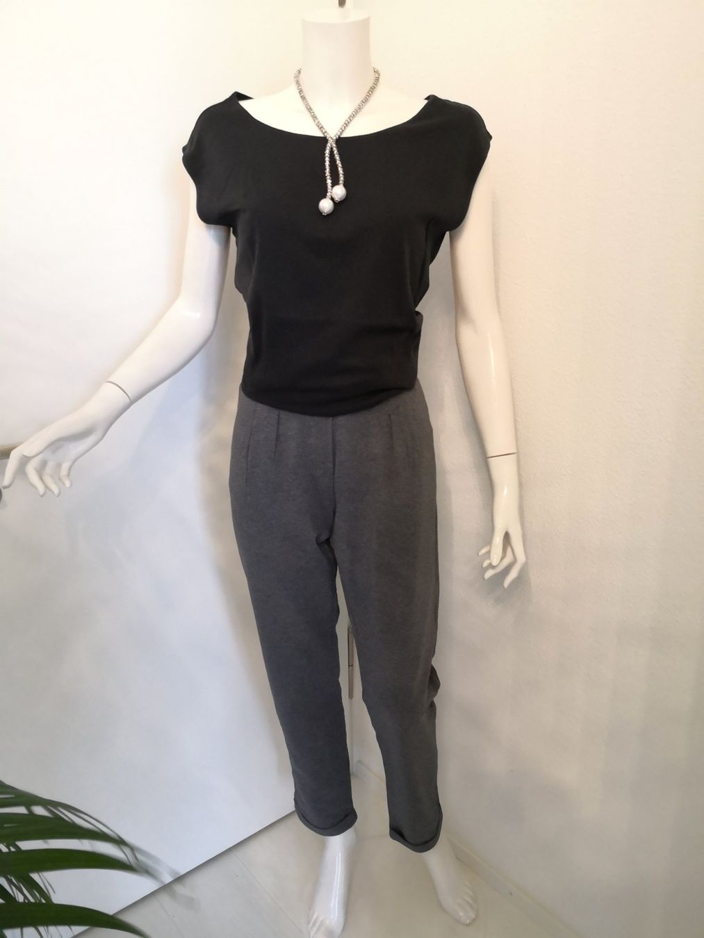 Tchibo Pantaloni: 🤩TCHIBO JOGGING-HOSE GRAU – Nuovo (secondo la descrizione) da Olten venduto da Naja-Twins-Twins 5