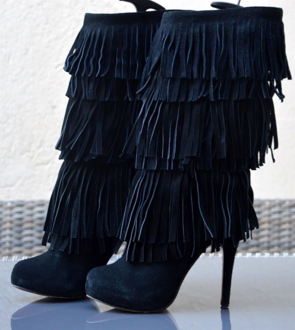 Christian Louboutin Scarpe da donna: Boots / Bottes Louboutin Fringe .37 – Usato da Collonges venduto da Auganien 3