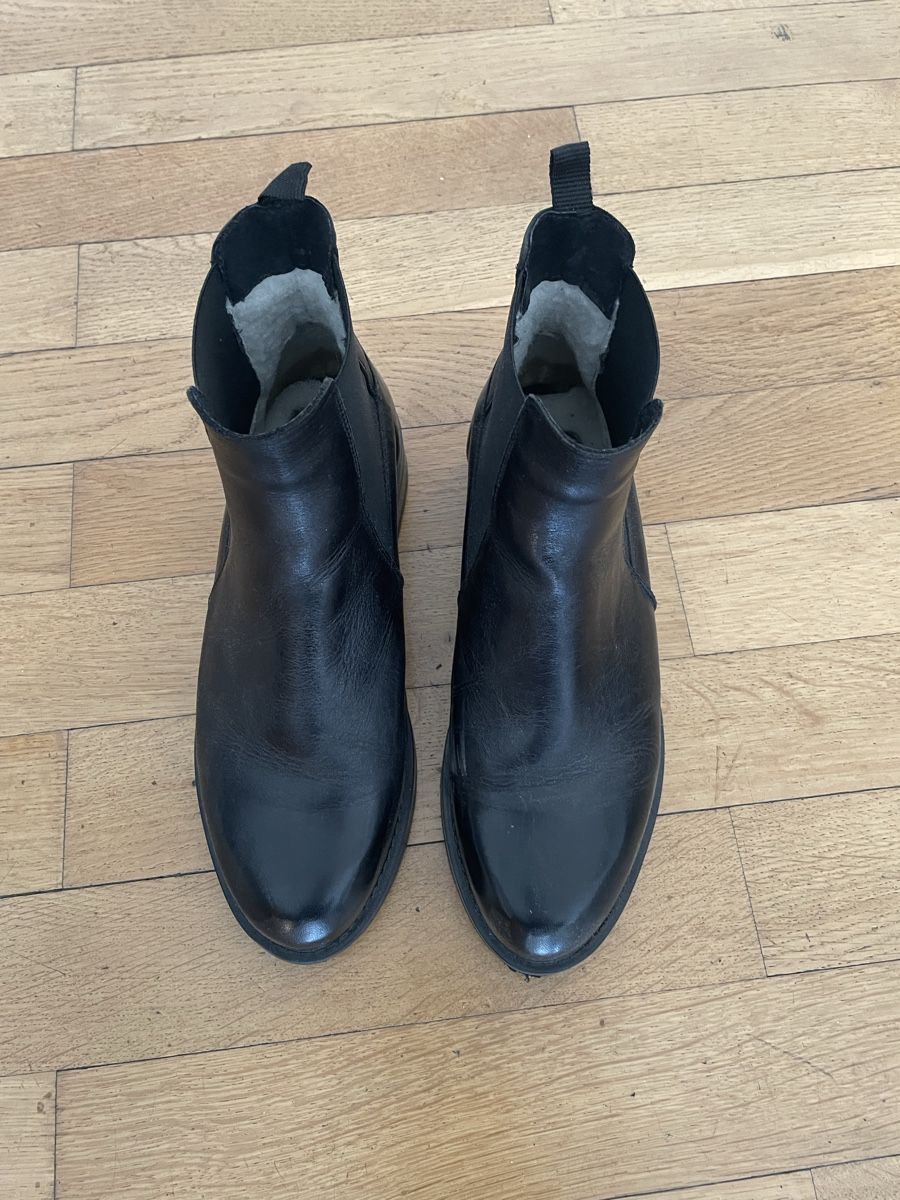 Damenschuhe: Wenig getragene Pavement Stiefeletten – Gebraucht aus Basel von Casabasilea