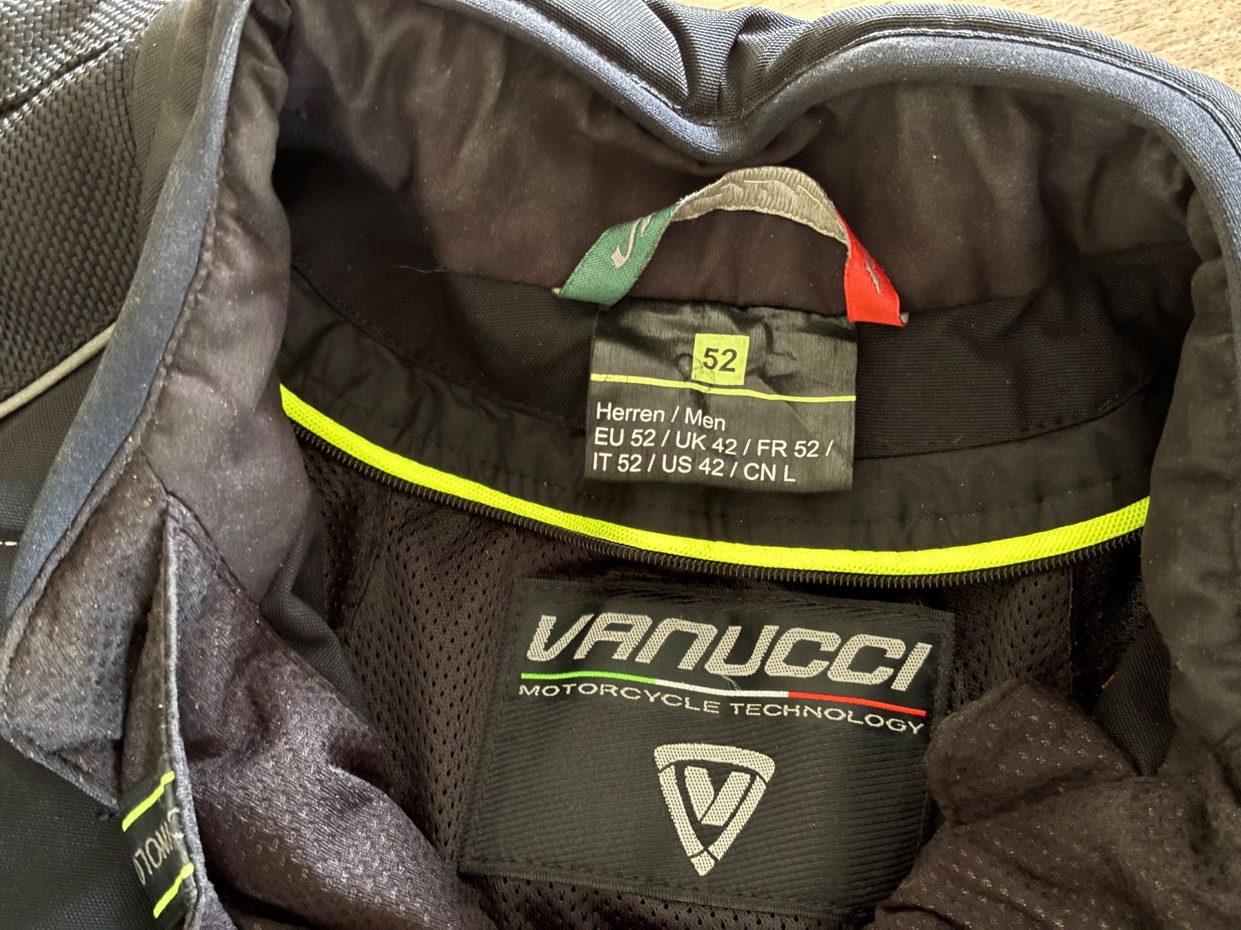 Vanucci Completi: Motorrad Kombi Vanucci Gr. 52/26 Black – Usato da Zürich venduto da Peter_Schmitt 1
