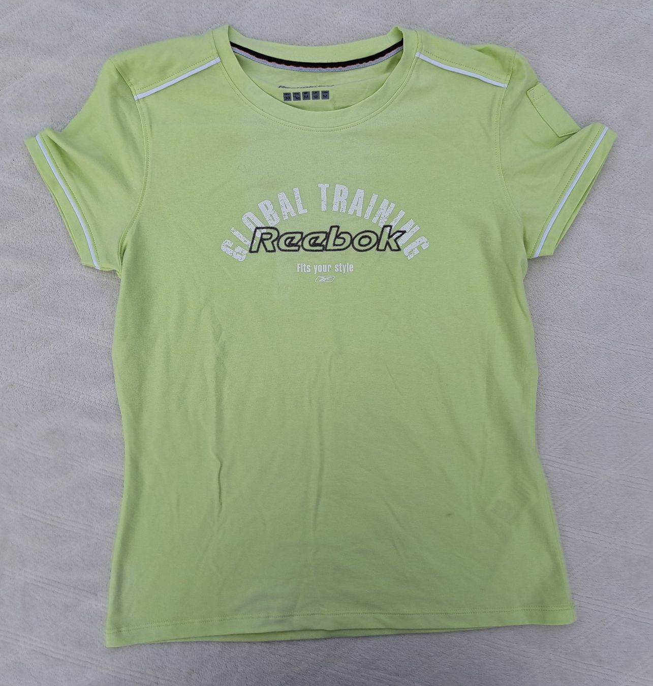 Reebok T-shirt: Reebok Sport T-Shirt Grösse M – Nuovo e nell'imballaggio originale da Gysenstein venduto da joshuas81