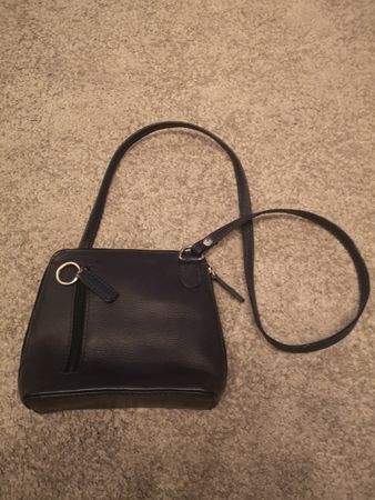 Shöne, bequeme Handtasche' Nika'
