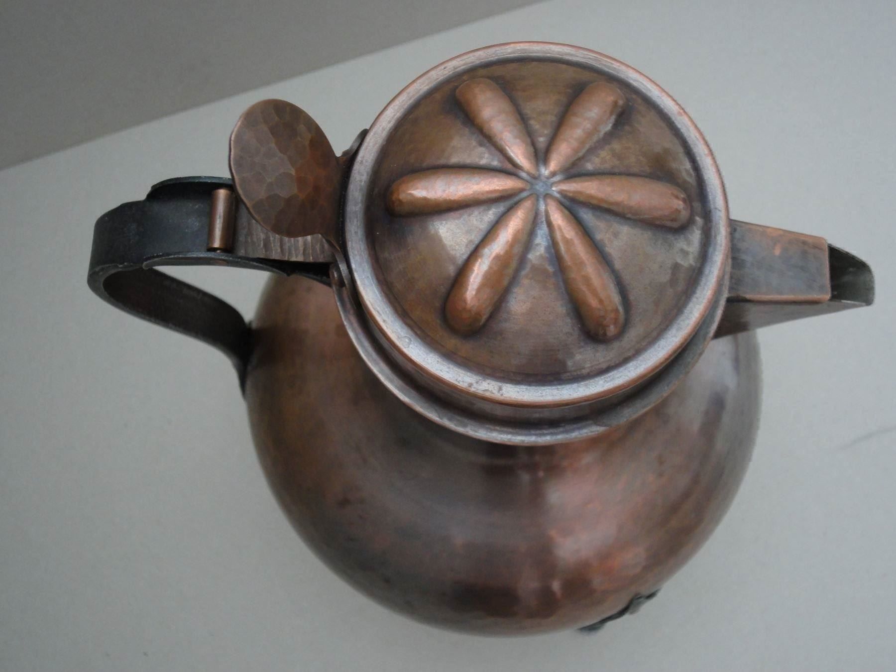 Teekannen: Antiker Kaffee-Kupferkrug – Gebraucht aus Chur von omonia 1