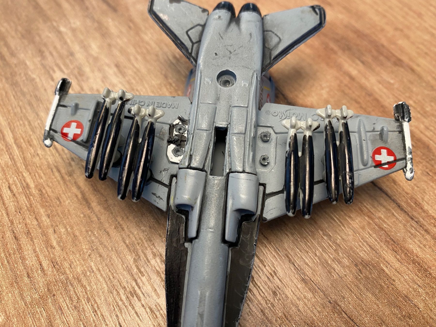 Kits de montage: F-18 Super Hornet – D'occasion à Bauma par Lieverd01 2