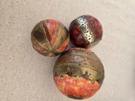 Holzkugeln verziert aus Indien 3 Stück