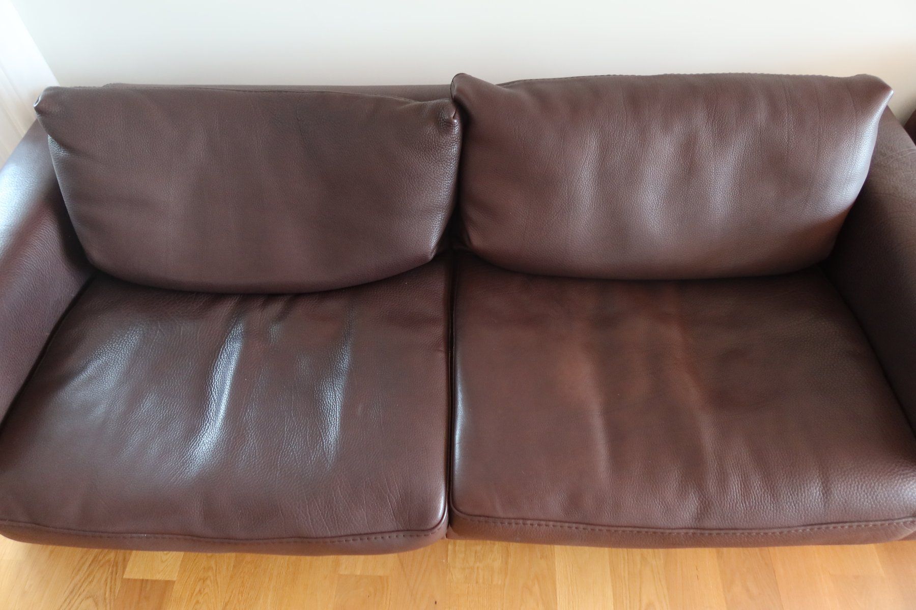 Natuzzi Divani: Natuzzi Echtleder-Sofa-Set: 3-Sitzer-Sofa + Sessel – Usato da Kilchberg ZH venduto da and_y5q6 4