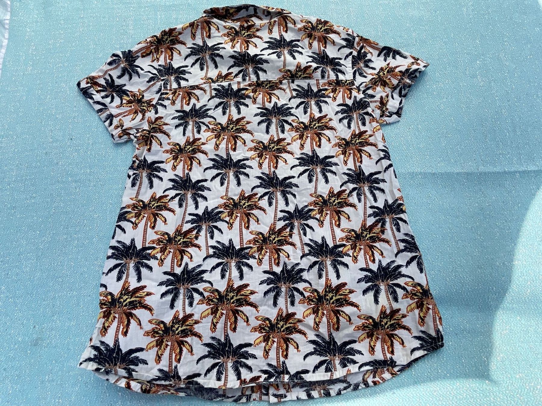 Camicie, T-shirt & Polo: PRIMARK Kurzarm Hemd Gr. 164 – Usato da Frasnacht venduto da GracyStore 2