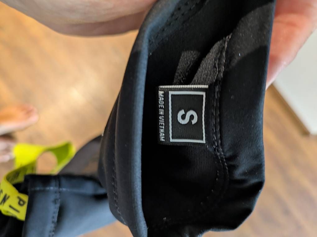 Handschuhe & Handstulpen: Snowboardhandschuhe – Neu und originalverpackt aus Flums von tin_zk28 1