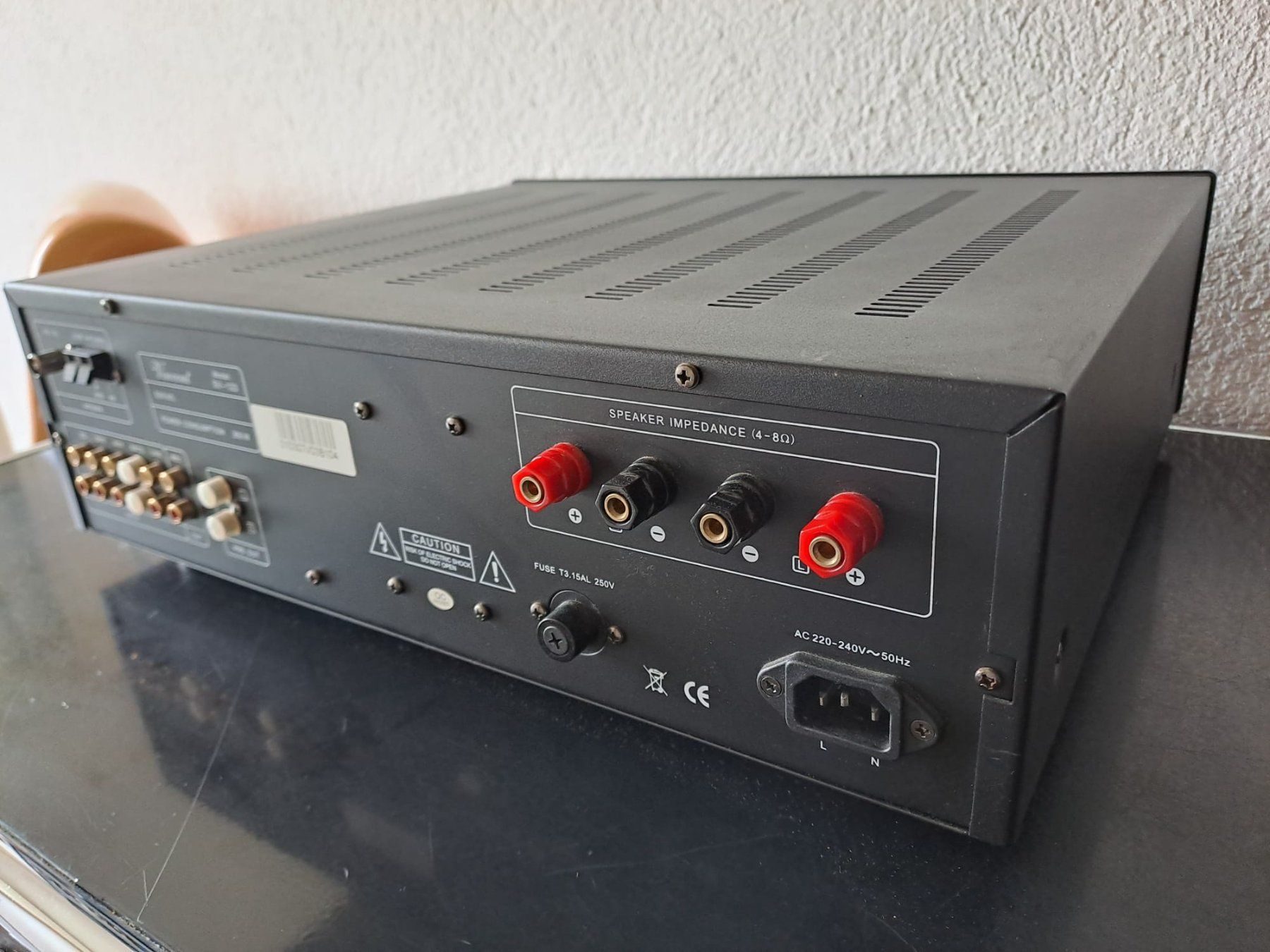 Vincent Amplificatori: Vincent SV-123 and Vincent Compact Disc CD-S2-24 bits – Usato da La Neuveville venduto da RainbowCupcake 5