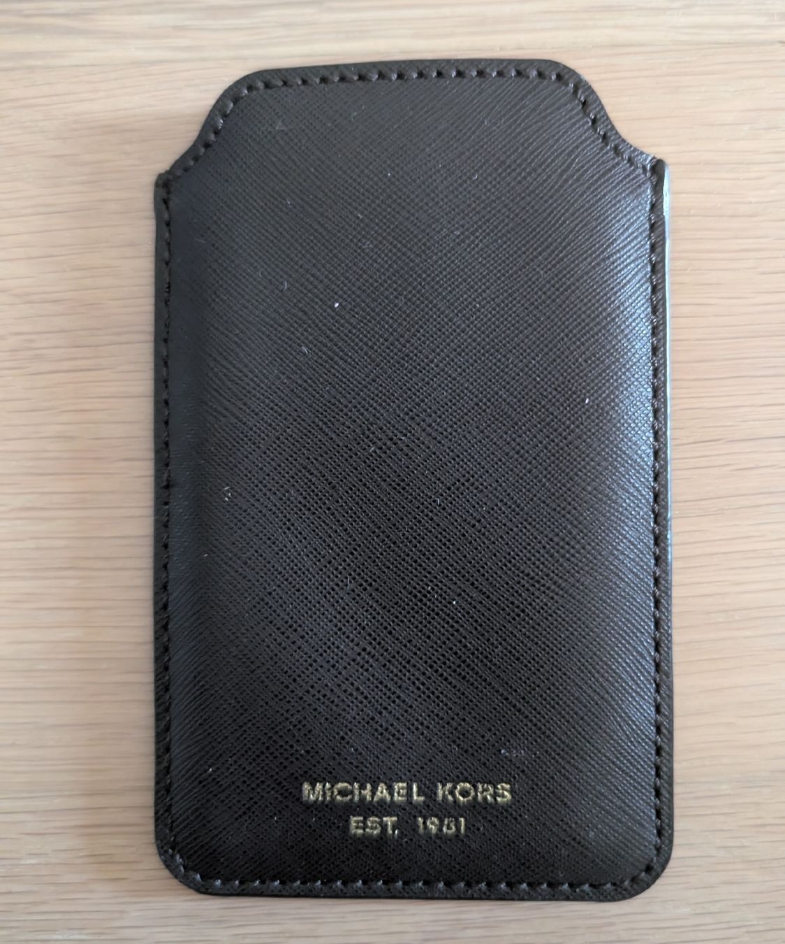 Michael Kors Brieftaschen: Michael Kors Handy Hülle – Gebraucht aus Nürensdorf von Pandora123