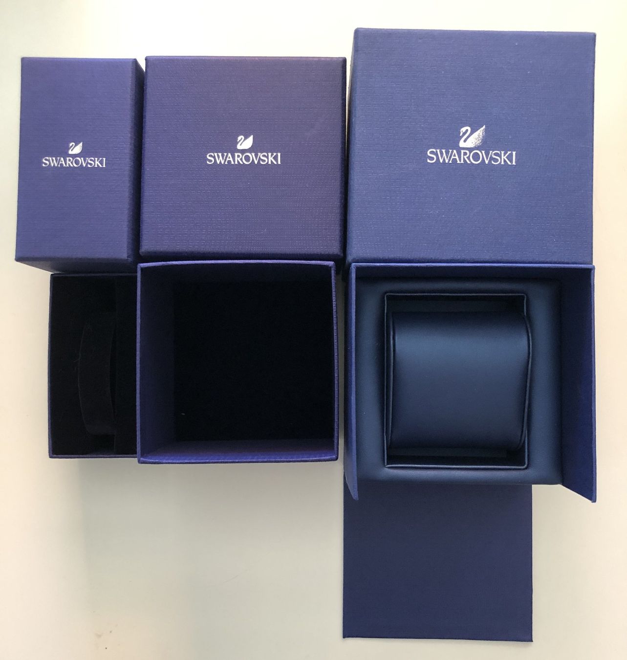 Swarovski Sonstiger Schmuck: 3 Swarovski Boxen leer – Gebraucht aus Binningen von Steffisboerse 1