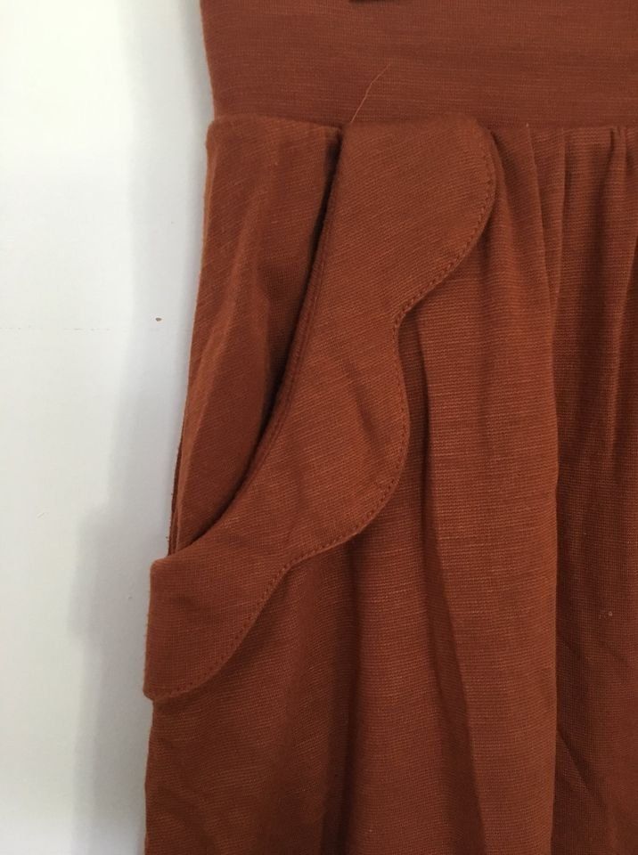 H&M Röcke: Jupe orange H&M – Gebraucht aus Colombier VD von jaredein 1