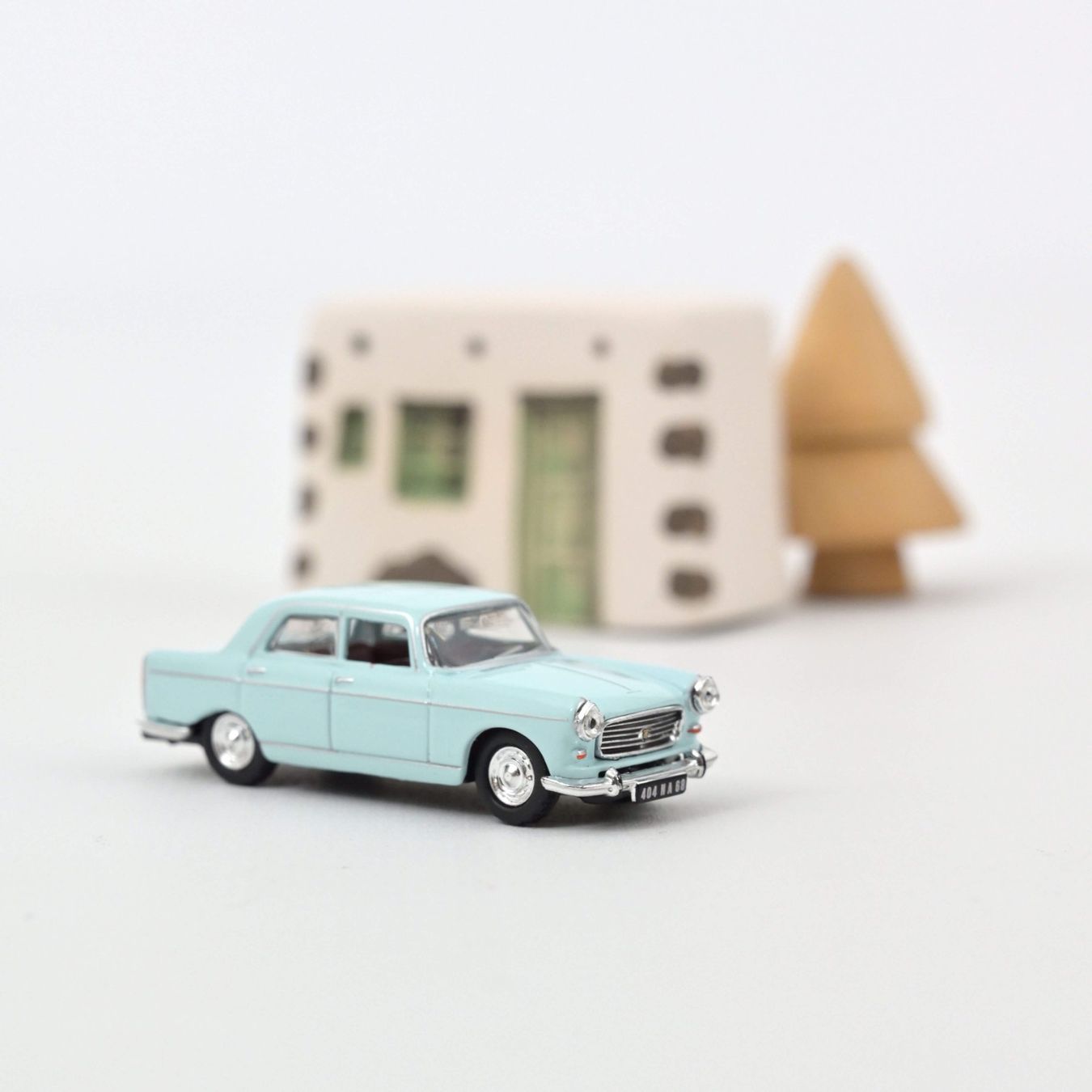 Trains électriques: PEUGEOT 404 - HO – Neuf avec emballage d'origine à Morges par iljamuromez