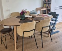 Extendable Oval Dining Table & 4 Yellow Chairs from Kave 