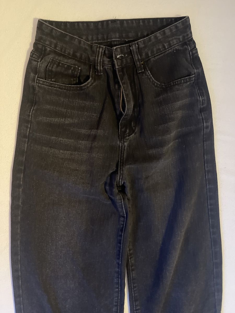 Shein Jeans: Shein jeans gr 34 schwarz – Gebraucht aus Adligenswil von Phoenix2017 1