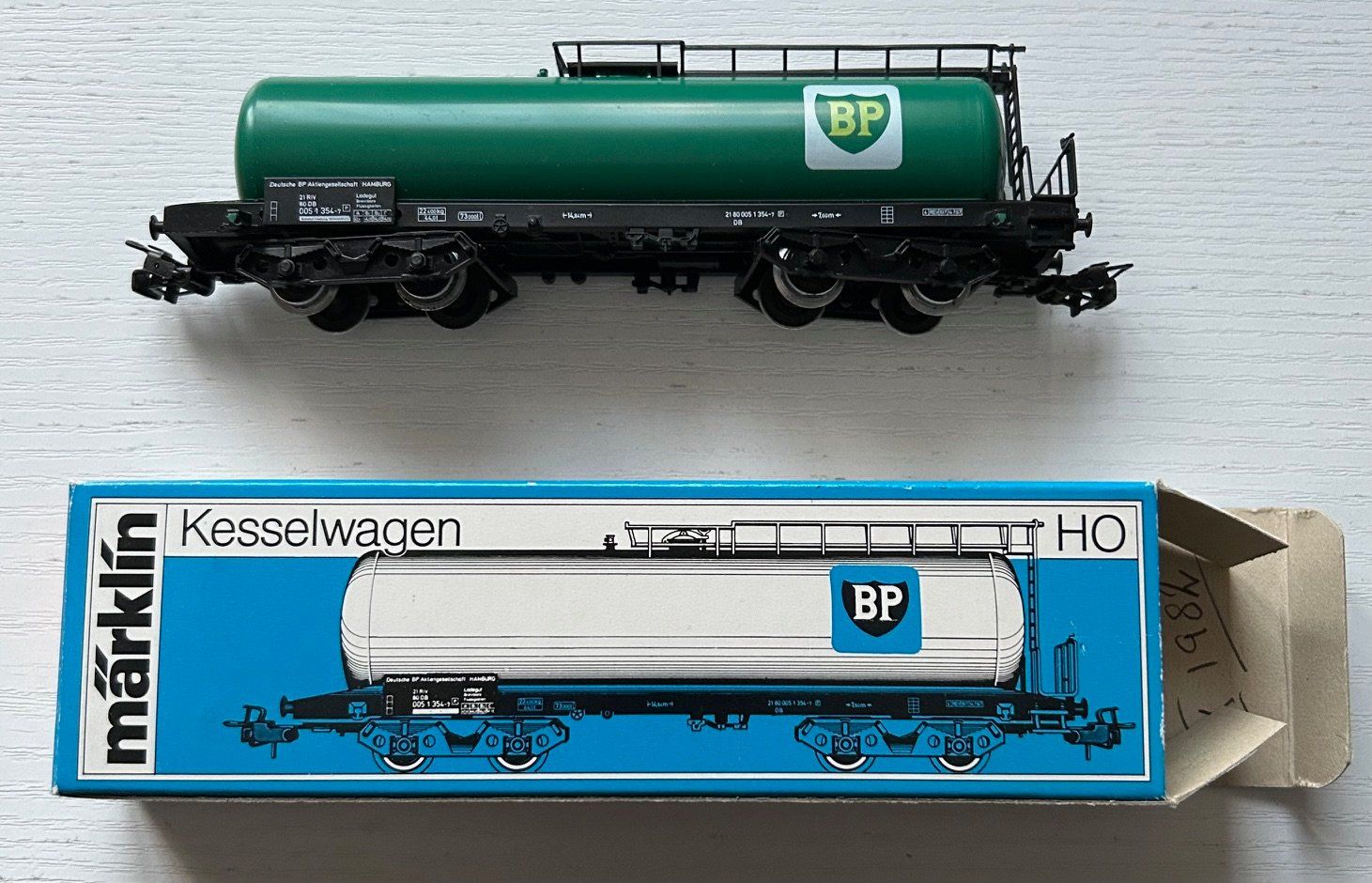 Märklin Modelleisenbahnen: Märklin 4653 - DB-Kesselwagen BP – Gebraucht aus Bubendorf von torina99