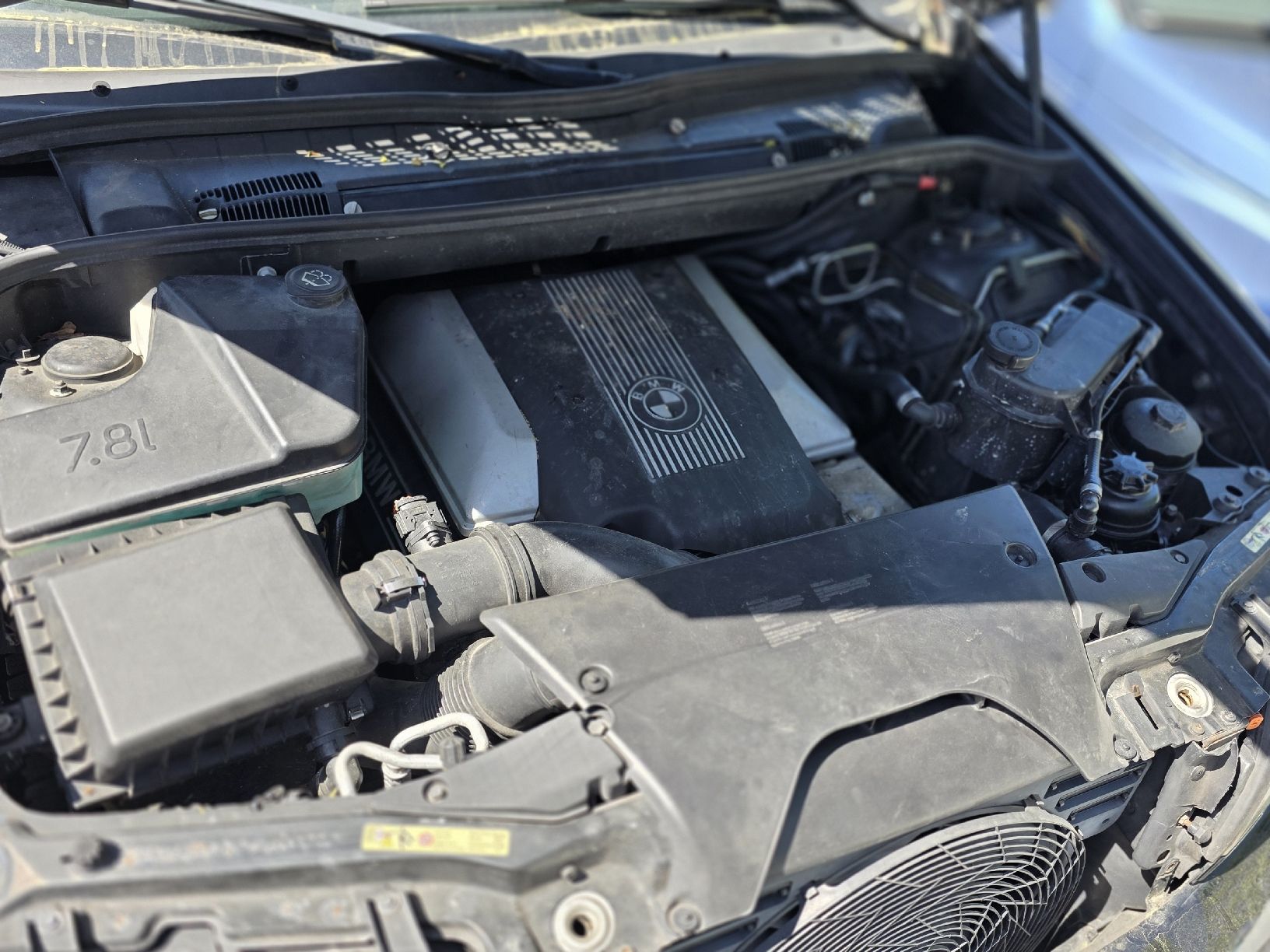 Automobili: BMW X5 4.4i V8 (E53) – Usato da Bussnang venduto da ER-23.I 4