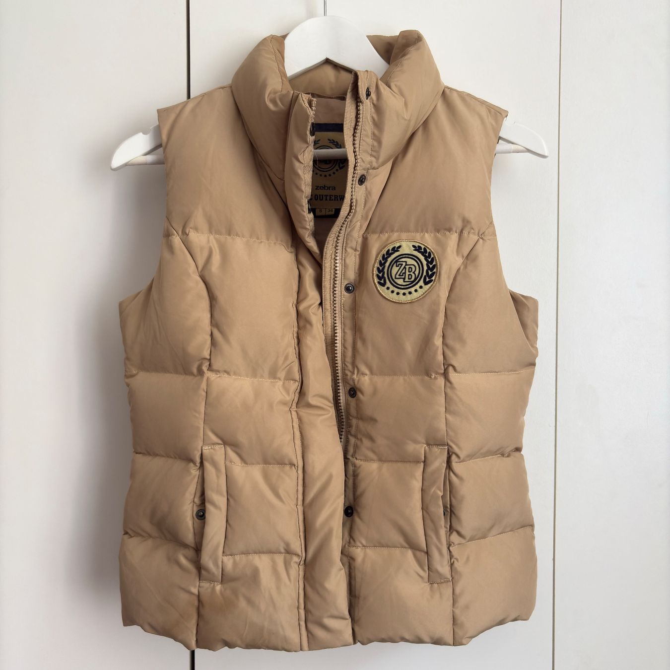 Zebra Gilet & Giacche senza maniche: Gilet beige S – Usato da Moudon venduto da TigerrrEye